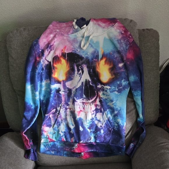 Tops - Galaxy Skull Print Womens Pullover Hoodie